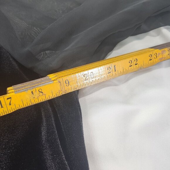 Velvet Evening Blouse, M, Vintage, Sheer Sleeves, Another Thyme,
Lot I - Picture 6 of 7